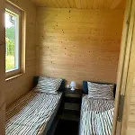 Lodge W Sadzie Wapnica Koło Międzyzdrojów *