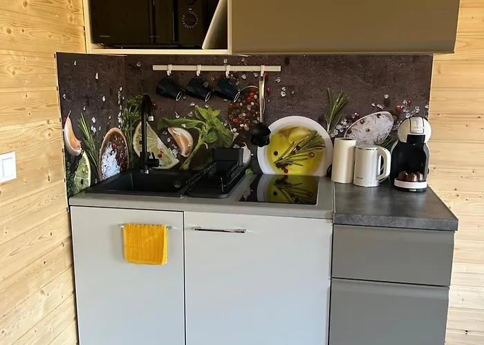 W Sadzie Wapnica Koło Międzyzdrojów * Wapnica (West Pomeranian)