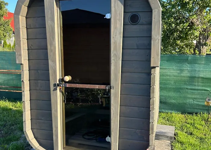 W Sadzie Wapnica Koło Międzyzdrojów Wapnica (West Pomeranian)