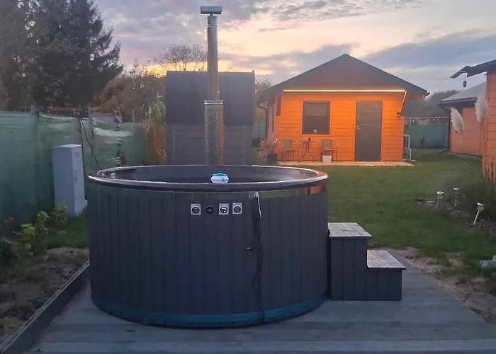 Lodge W Sadzie Wapnica Koło Międzyzdrojów